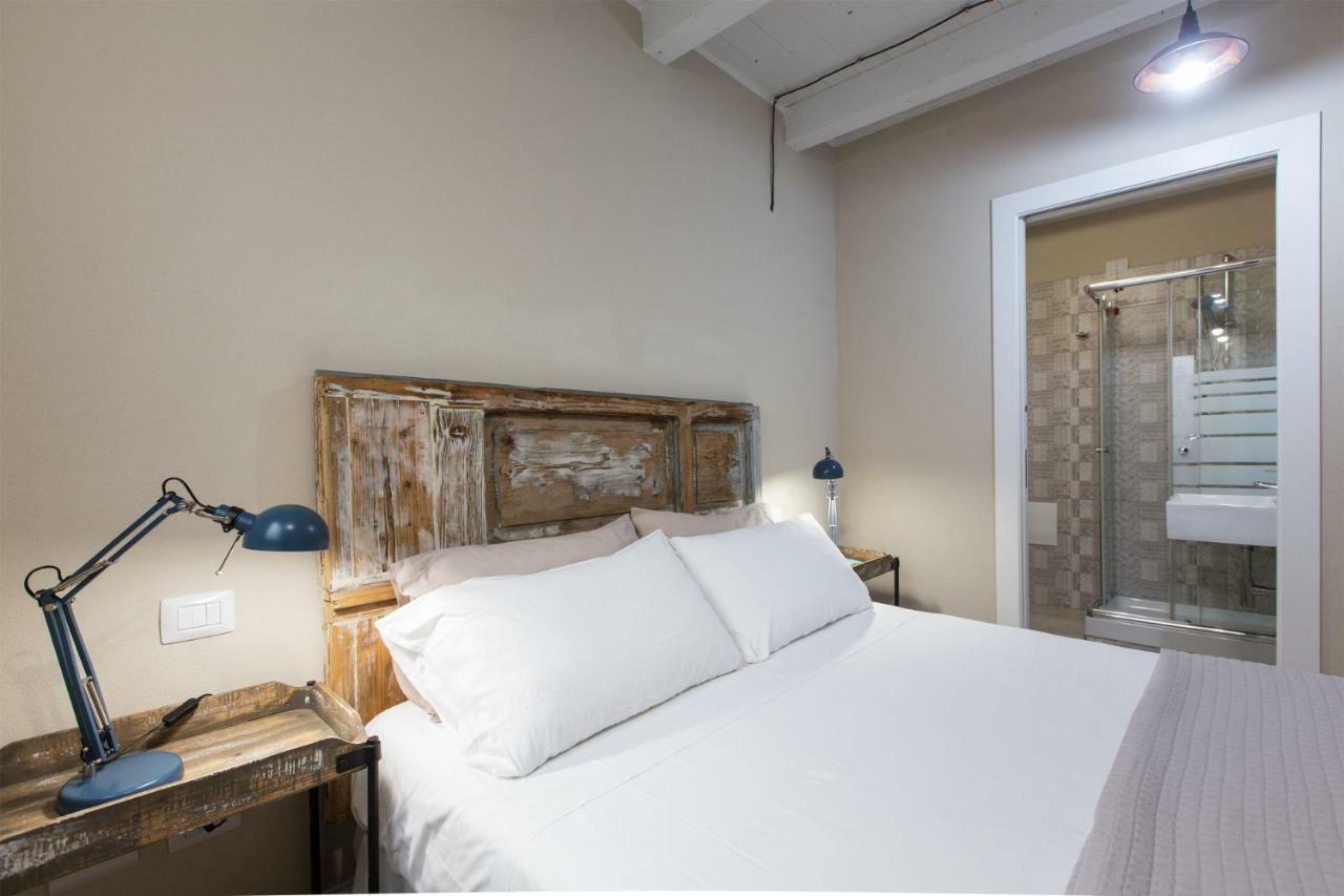 White House Apartment กาญารี ภายนอก รูปภาพ